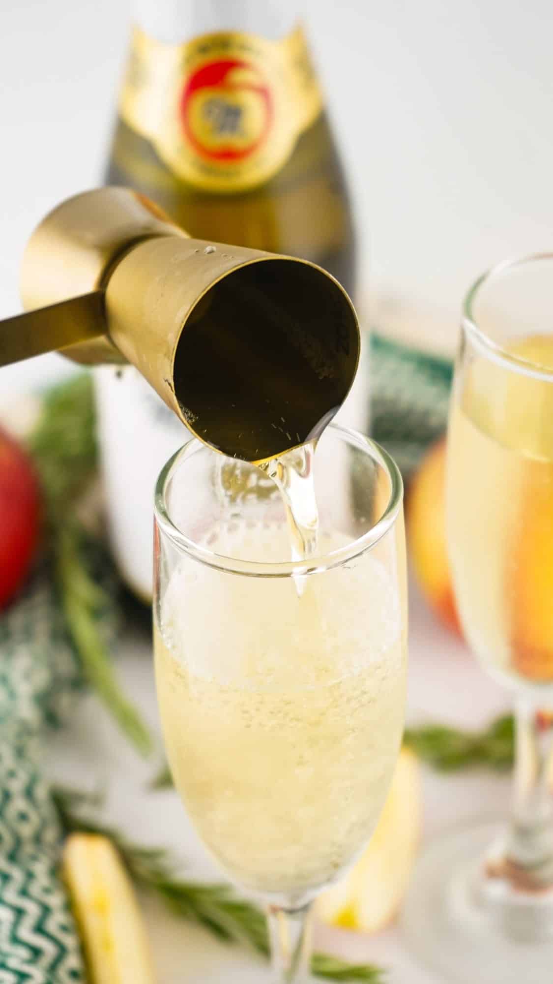 apple-cider-mimosa-15