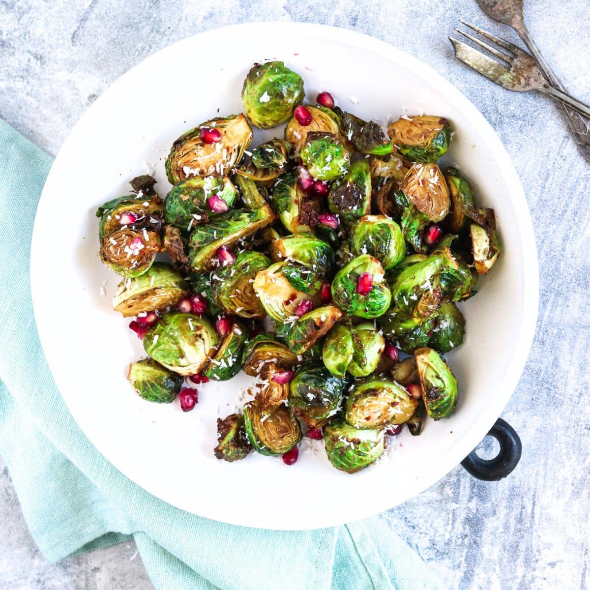 brussel sprouts square image