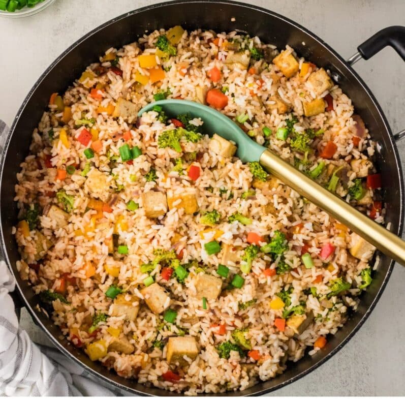 featured image tofu fried rice in a skillet